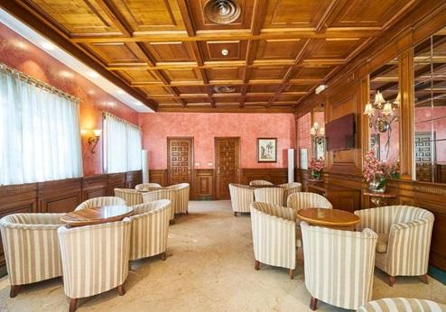 Hotel Crisol Guadalupe, lounge