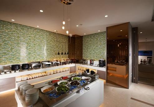 Holiday Inn Express Luoyang -  ontbijtzaal