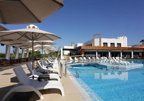 Elite City Resort, zwembad