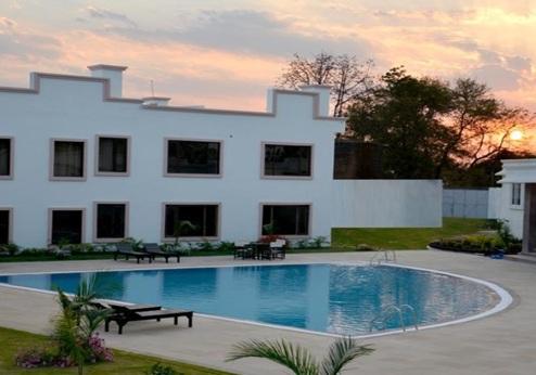 Golden Tulip Khajuraho, zwembad