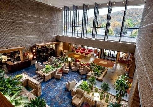 Radisson Hotel Corning, lobby