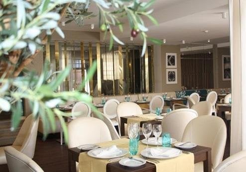 Josefa D'Obidos, restaurant