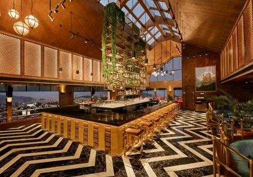  Aloft Hotel, bar