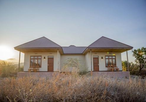 Lake Eyasi Safari Lodge, buitenkant