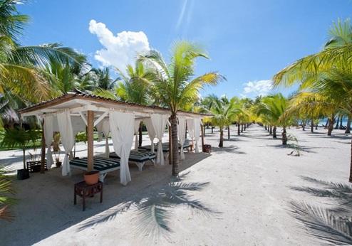 Bohol Beach Club, strand