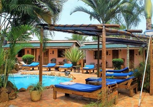 UG_AC_2FriendsGuestHouse_ZW2.jpg