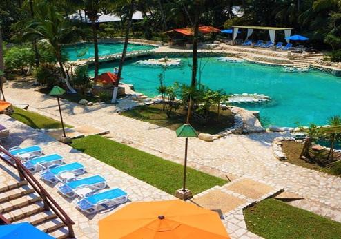 Chan Kah Resort Village, zwembad