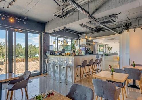 Hotel Pax, bar