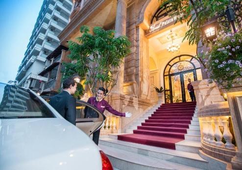 Anik Palace Hotel, entree
