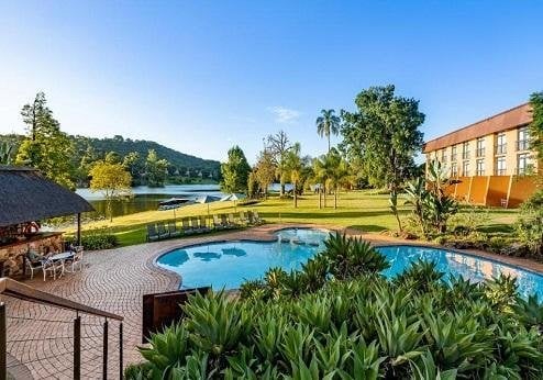 Pine Lake Inn, zwembad