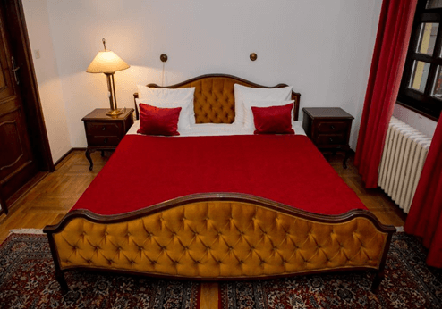 Hotel Grand, Kamer