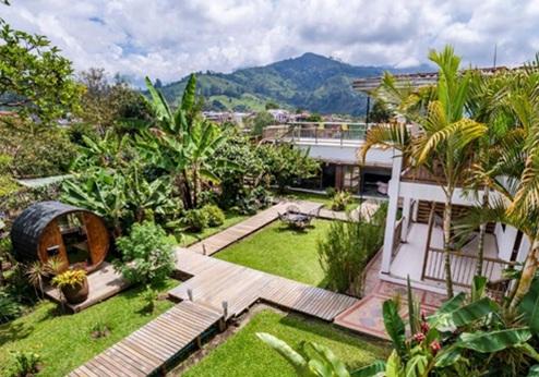 Hotel Terasu, tuin