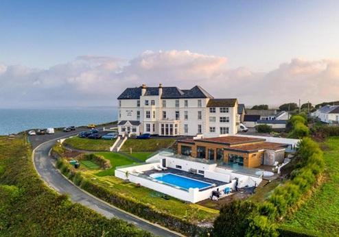 Mullion Cove Hotel, buitenkant