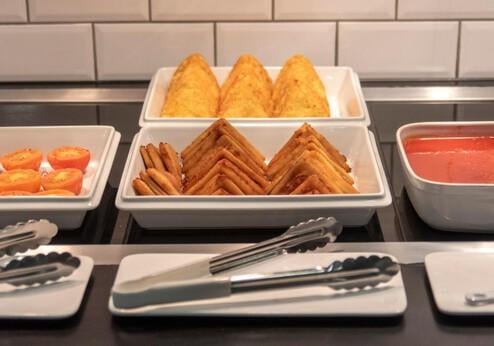 Holiday Inn Express Belfast City by IHG, ontbijt