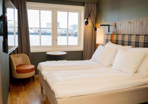 Scandiv Svolvær, kamer