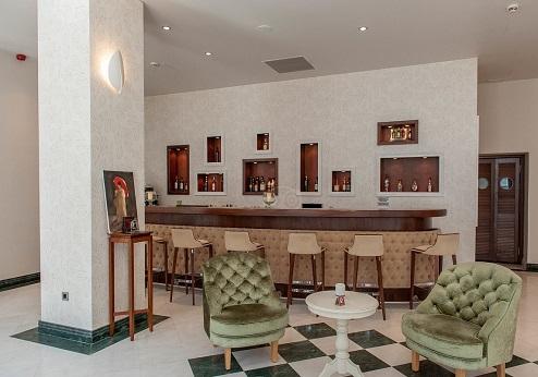 Dioni Boutique Hotel, bar
