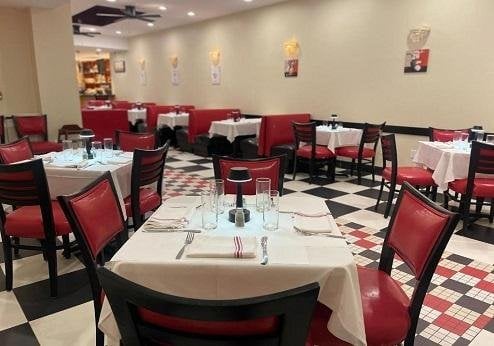 Holiday Inn Lower East Side, restaurant