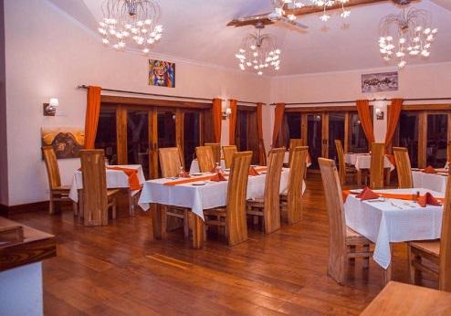 Escarpment Luxury Lodge, restaurant