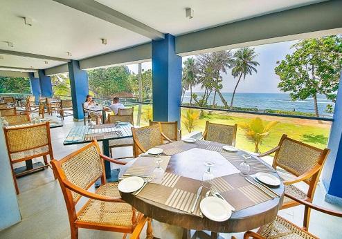 Earl's Reef, restaurant