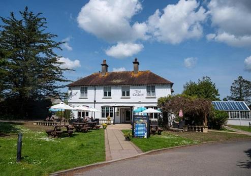 The Cedars Inn