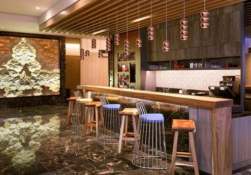 Ibis Melaka, bar