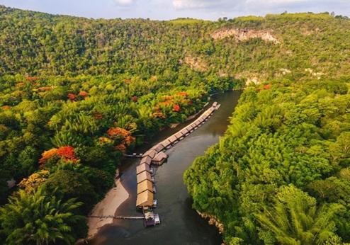 River Kwai Jungle Rafts, omgeving