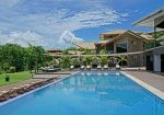 Nammb&uacute; Beachfront Bungalows, zwembad