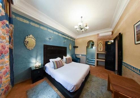 Riad Yacout, kamer