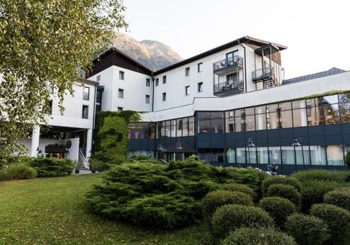 Hotel Alp, tuin