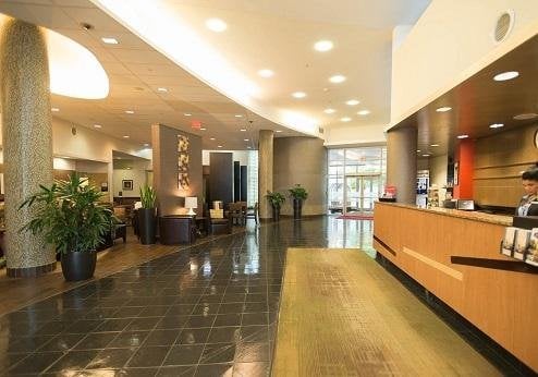 Hampton Inn & Suites Boston Crosstown, lobby