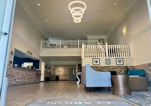 Clarion Suites Anchorage Downtown, lobby