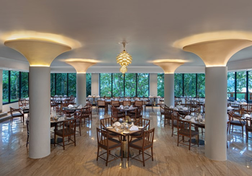 Earl's Regency, restaurant