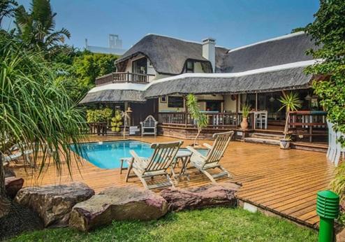 BonBini Guest House, zwembad