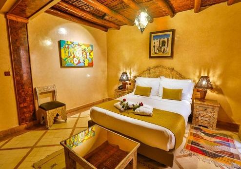 Riad Mimouna, kamer