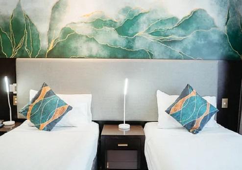 Auckland City Hotel, kamer