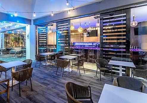 Crowne Plaza, terras