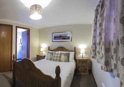 Kerrysdale, Kamer