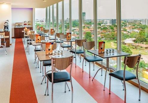 Hotel LP Equipetrol, restaurant