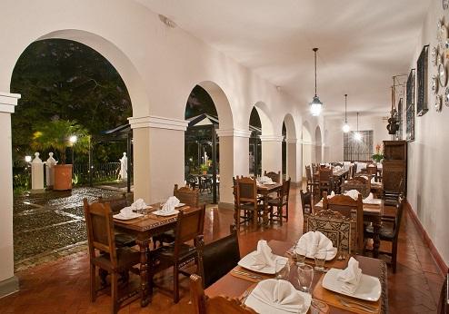 Hotel Dann Monasterio, restaurant