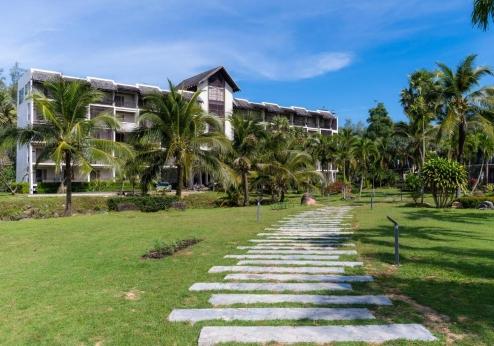 Hotspring Beach Resort & Spa, tuin