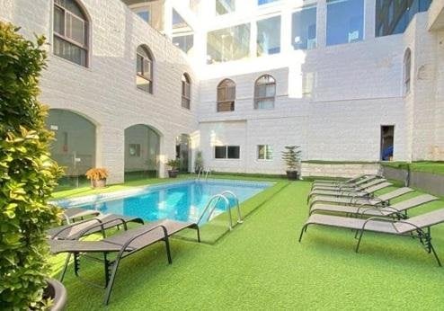 The RN Hotels, zwembad