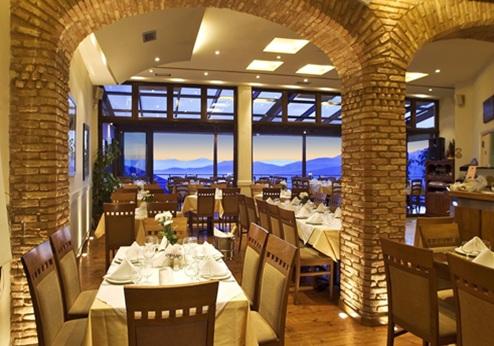 Fedriades Hotel, restaurant