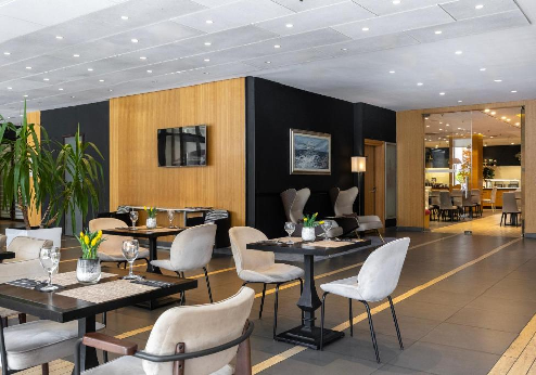 Hotel Nobel Palace, restaurant