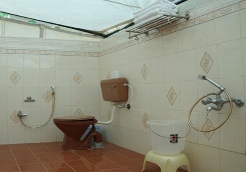 Rajasthan Desert Safari Camp, badkamer