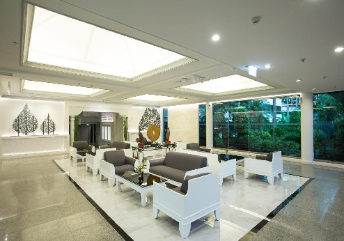 The Imperial Hotel and Convention Centre, lobby