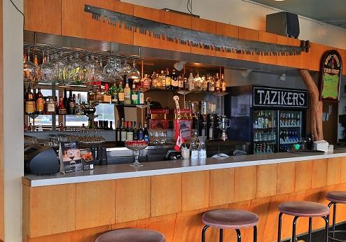 Glenn Lyon Inn, bar