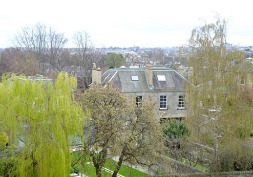 Kingsway Guesthouse, Omgeving