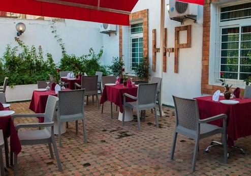Hotel de la Paix, terras