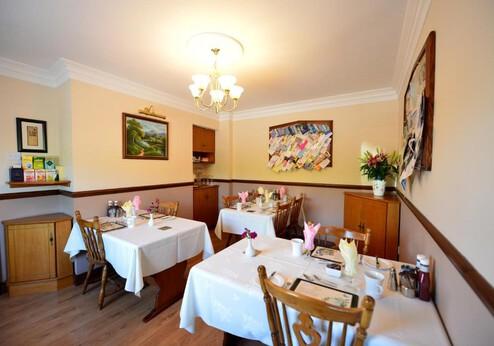 Corrigan's Shore House eetkamer