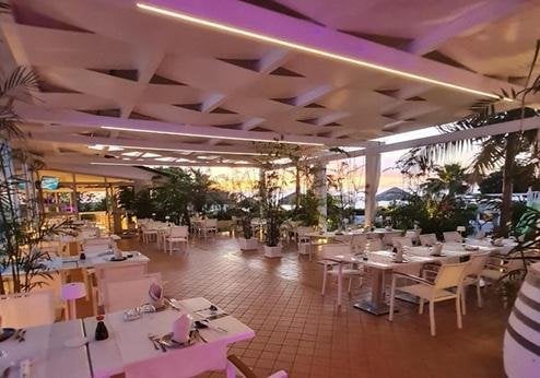 Hotel La Bussola, terras